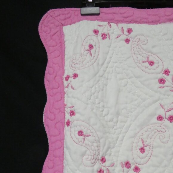 Set Of 2 Vintage Pink and White Floral Embroidered Pillow Covers & Blanket - Picture 3 of 16